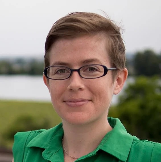 Anna Kuehl, Travel Writer