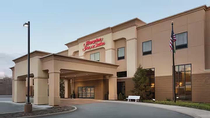 Hampton Inn Mahwah Newly Renovated photo collage