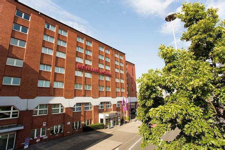 Mercure Hotel Duisburg City photo collage