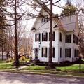 Exterior of 18 Vine Inn & Carriage House