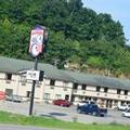 Exterior of American Elite Inn