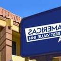 Exterior of Americas Best Value Inn Livermore