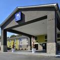 Exterior of Americas Best Value Inn Memphis Airport