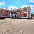 Exterior of Americas Best Value Inn & Suites Phenix City