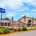 Exterior of Americas Best Value Inn West Columbia