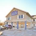 Exterior of Amerivu Inn And Suites New Richmond