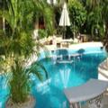 Exterior of Aventura Mexicana Hotel