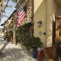 Exterior of Avila La Fonda Hotel