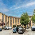 Photo of B&B HOTEL Aix-en-Provence Le Tholonet