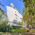 Exterior of B&B HOTEL Paris Malakoff Parc des Expositions