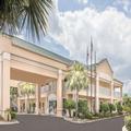 Exterior of Baymont by Wyndham Crestview