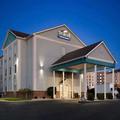 Exterior of Baymont by Wyndham Elizabethtown