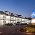 Exterior of Baymont by Wyndham Hickory