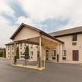 Exterior of Baymont by Wyndham Hot Springs