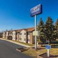 Exterior of Baymont by Wyndham Joliet