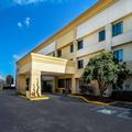 Exterior of Baymont by Wyndham Meridian