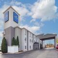 Exterior of Baymont by Wyndham Milan