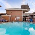 Photo of Bayside Inn & Suites