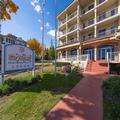 Exterior of Bella Vista Suites