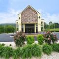 Exterior of Best Western Cades Cove Inn