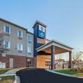 Exterior of Best Western Dothan Inn & Suites