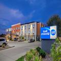 Exterior of Best Western Greeley