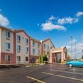 Exterior of Best Western Penn-Ohio Inn & Suites
