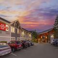 Exterior of Best Western Plus Country Meadows Inn