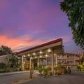 Exterior of Best Western Plus Garden Court Inn