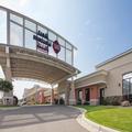 Exterior of Best Western Plus Willmar