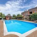 Photo of Best Western Spring Hill Inn & Suites