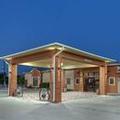 Photo of Best Western Windwood Inn & Suites