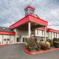 Photo of Bridgeway Inn & Suites Portland Airport