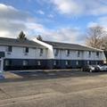 Exterior of Burnsville Inn & Suites