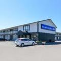 Exterior of Canadas Best Value Inn St. Catharines