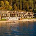 Exterior of Casa Loma Lakeshore Resort