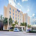 Exterior of City Express by Marriott Leon