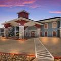 Exterior of Clarion Pointe
