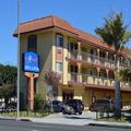 Exterior of Cloud 9 Inn LAX