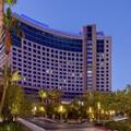 Exterior of Club Wyndham Desert Blue