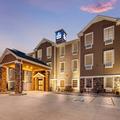 Exterior of Cobblestone Hotel & Suites Cozad