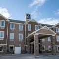 Photo of Cobblestone Hotel & Suites Lamar