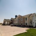 Exterior of Cobblestone Inn & Suites Springfield