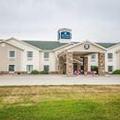 Exterior of Cobblestone Inn & Suites Winterset Ia