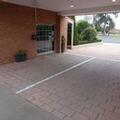 Exterior of Colonial Motor Inn Bairnsdale