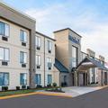 Photo of Comfort Inn Metro Airport