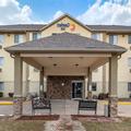 Exterior of Comfort Inn Shelbyville North