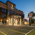 Exterior of Comfort Inn & Suites