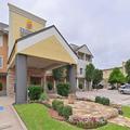 Exterior of Comfort Inn & Suites Frisco - Plano