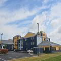 Photo of Comfort Inn & Suites Maumee - Toledo (I80-90)